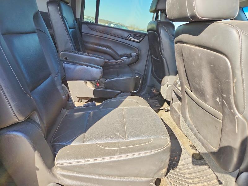 Photo 11 from auction – 2015 CHEVROLET SUBURBAN with VIN 1GNSKJKC2FR705264