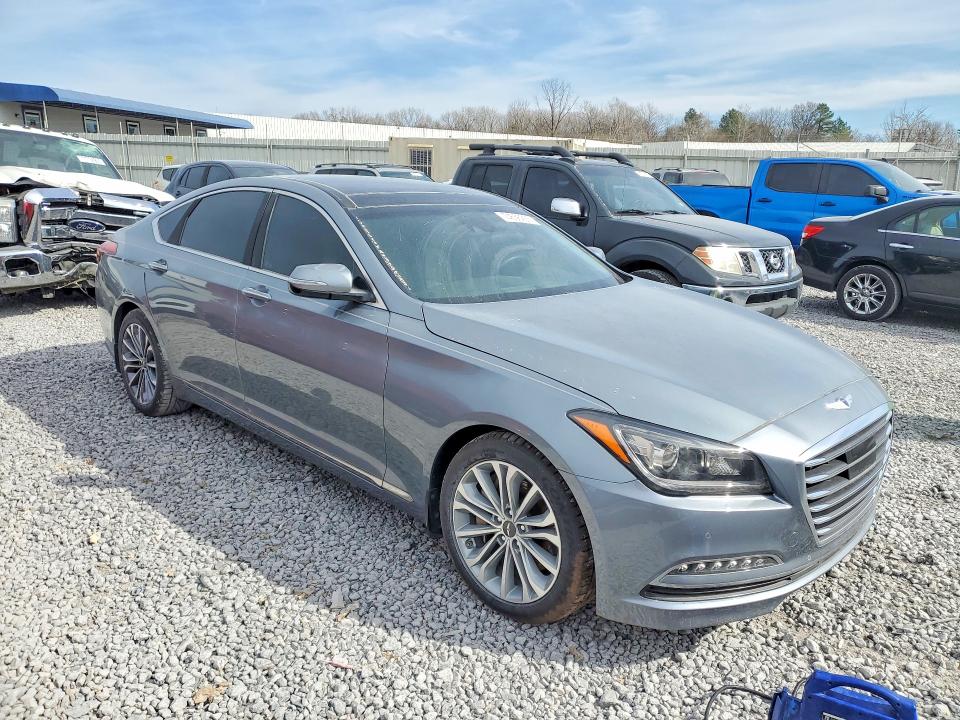 Photo 4 from auction – 2016 HYUNDAI GENESIS with VIN KMHGN4JE6GU124693