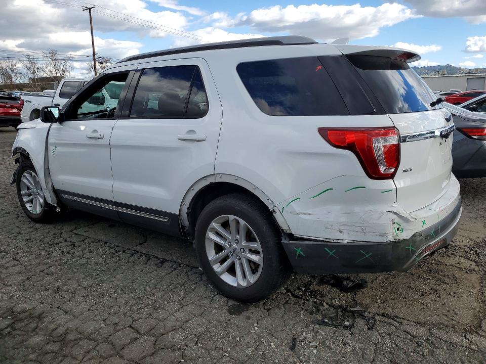 Photo 2 from auction – 2017 FORD EXPLORER with VIN 1FM5K7D83HGB46223
