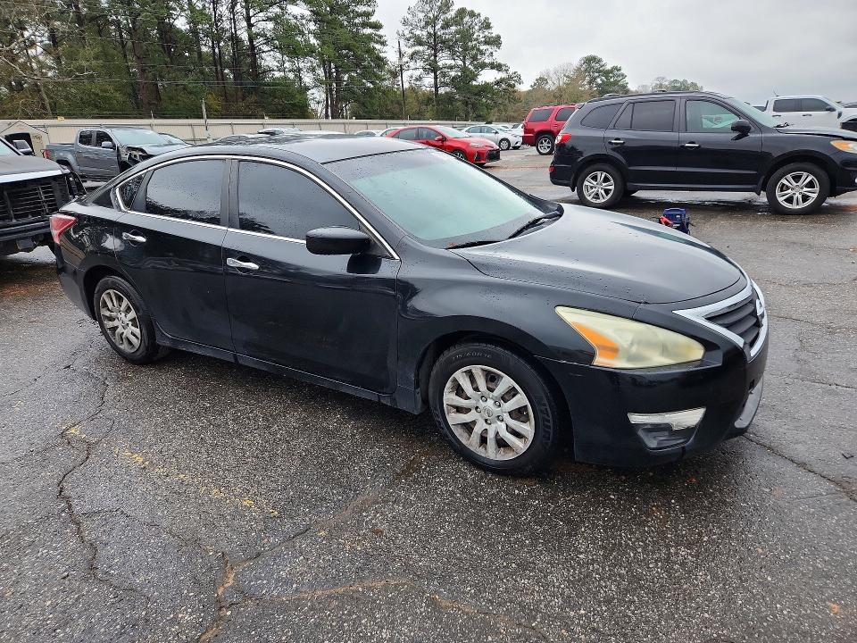 Photo 4 from auction – 2013 NISSAN ALTIMA 2.5 with VIN 1N4AL3AP8DC252274