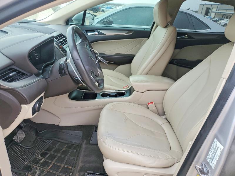 Photo 7 from auction – 2017 LINCOLN MKC with VIN 5LMCJ1C9XHUL21292