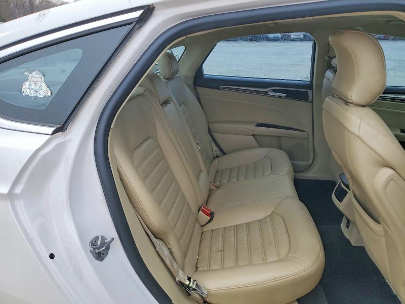 Photo 10 from auction – 2016 FORD FUSION with VIN 3FA6P0H92GR205408