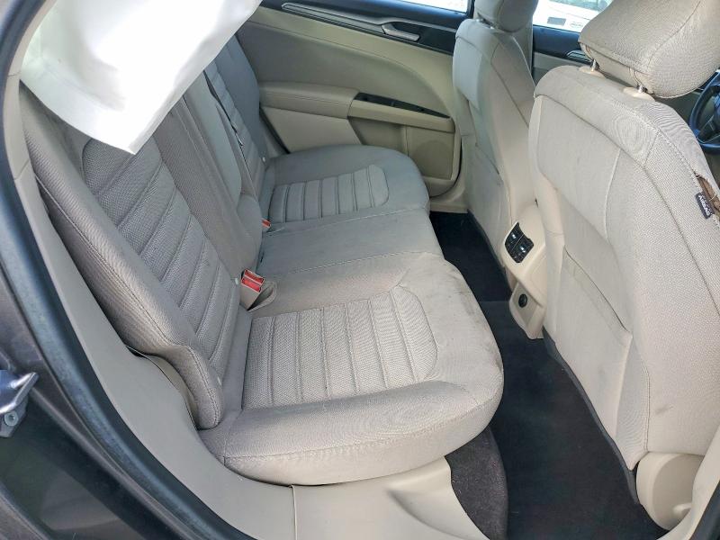 Photo 10 from auction – 2019 FORD FUSION with VIN 3FA6P0HD9KR190032