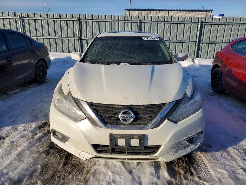 Photo 5 from auction – 2017 NISSAN ALTIMA with VIN 1N4AL3AP9HC284219
