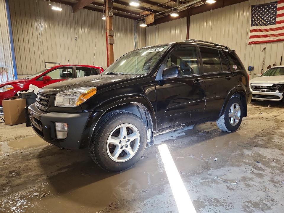 TOYOTA RAV4 2002 مع رقم تعريف المركبة JTEHH20V026067826 - صورة من المزاد
