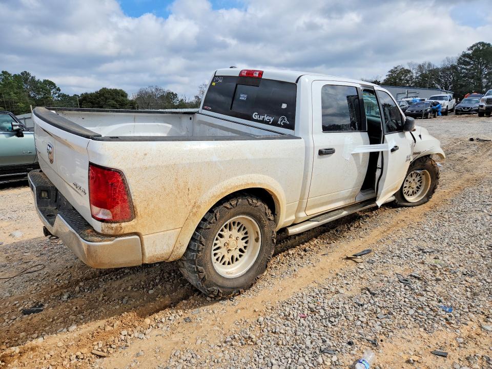 Photo 3 from auction – 2018 RAM 1500 SLT with VIN 1C6RR7LT0JS249309