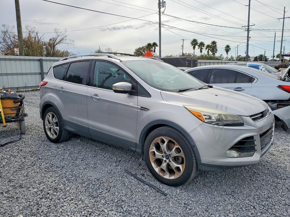 Photo 4 from auction – 2014 FORD ESCAPE with VIN 1FMCU9J97EUD94174