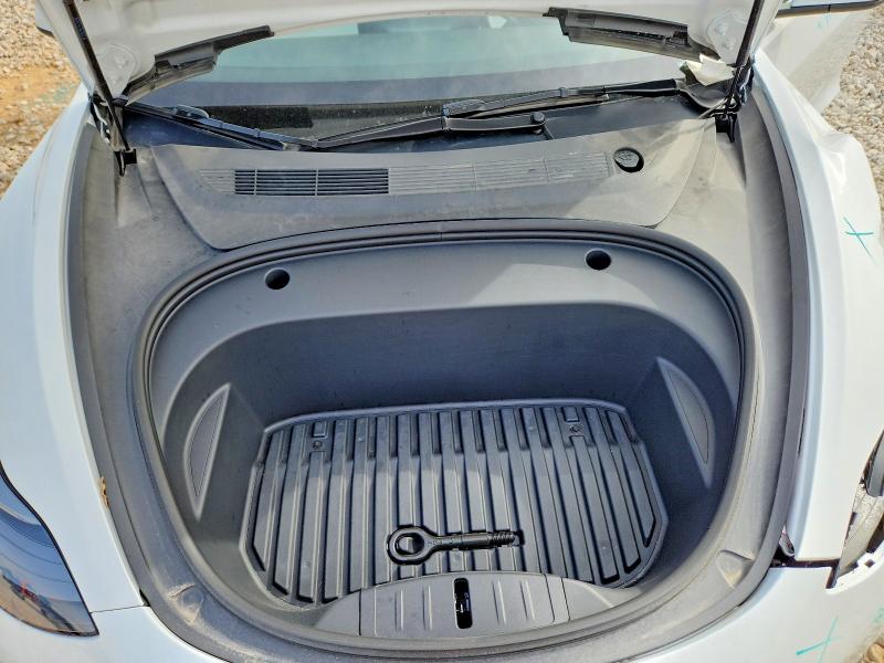 Photo 11 from auction – 2023 TESLA MODEL 3 with VIN 5YJ3E1EA0PF565530
