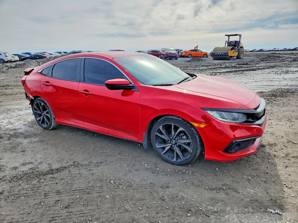 Photo 4 from auction – 2019 HONDA CIVIC with VIN 2HGFC2F85KH597673