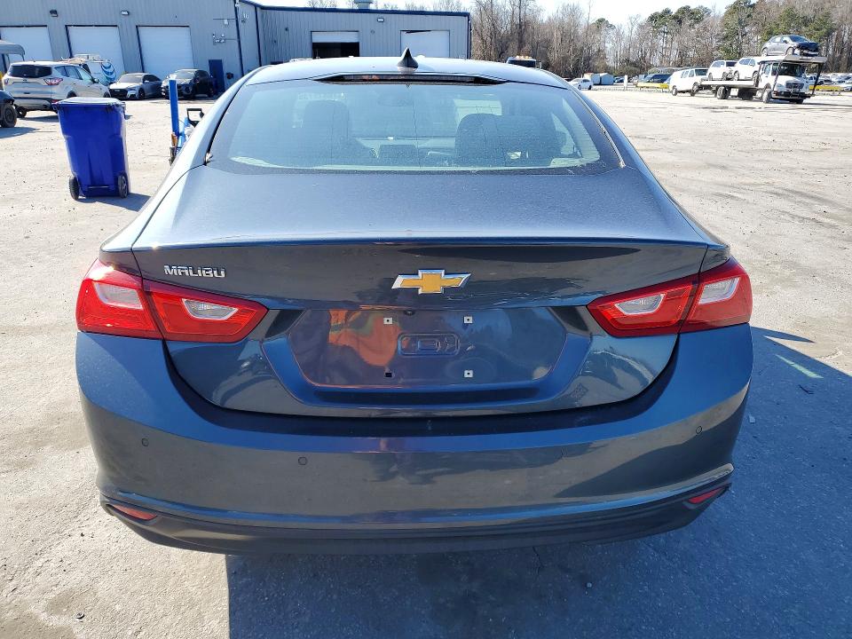 Photo 6 from auction – 2021 CHEVROLET MALIBU LS with VIN 1G1ZB5ST1MF066963