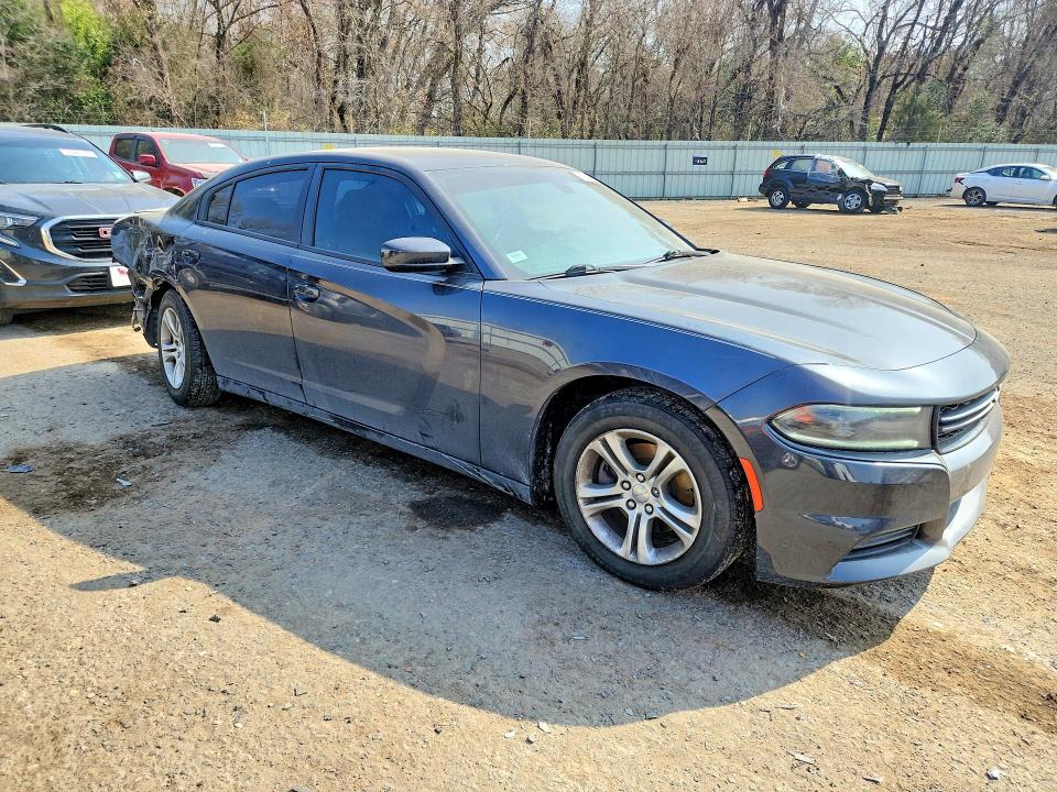 Photo 4 from auction – 2017 DODGE CHARGER with VIN 2C3CDXBGXHH515071