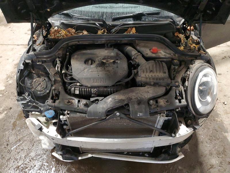 Photo 11 from auction – 2018 MINI COOPER with VIN WMWXP7C59J2A48807