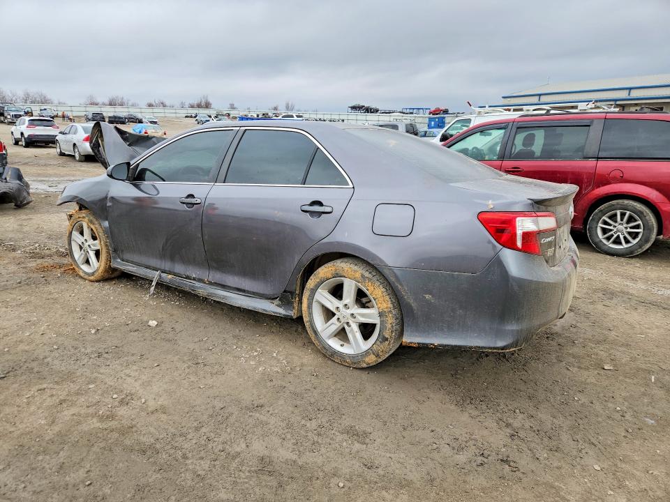 Photo 2 from auction – 2014 TOYOTA CAMRY with VIN 4T1BF1FK7EU401627