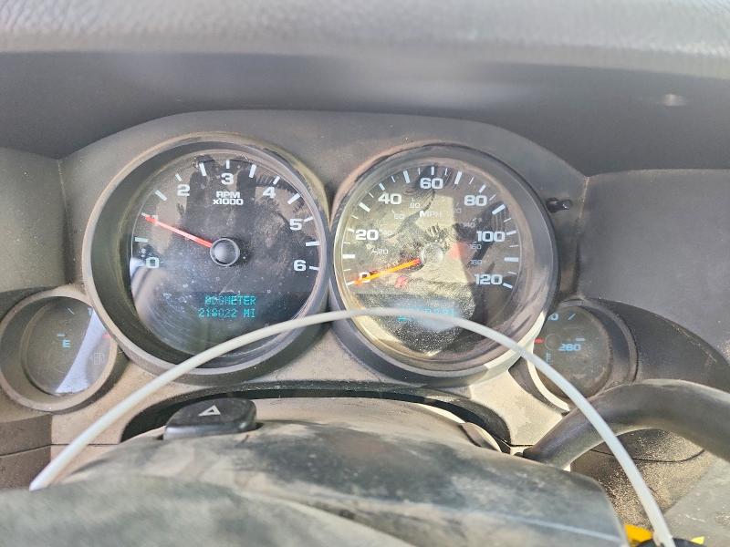 Photo 9 from auction – 2011 GMC SIERRA K15 with VIN 1GTN2TEA9BZ178040