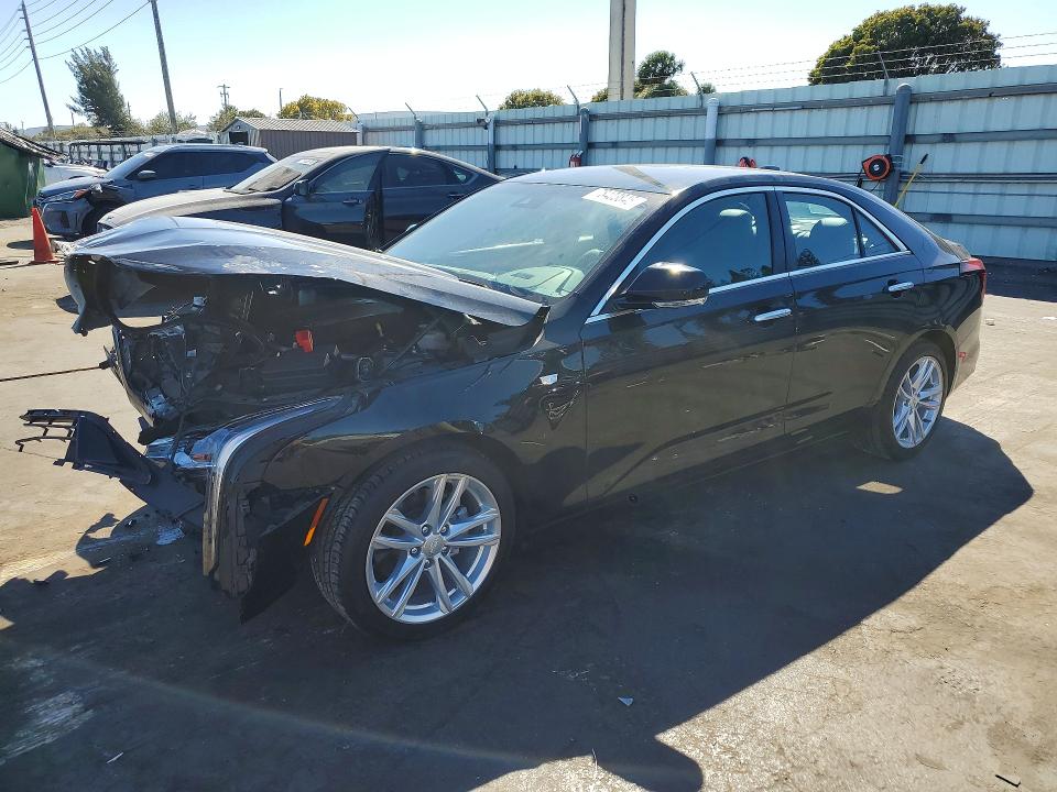 CADILLAC CT4 2023 with VIN 1G6DA5RK0P0105103 - Photo from auction