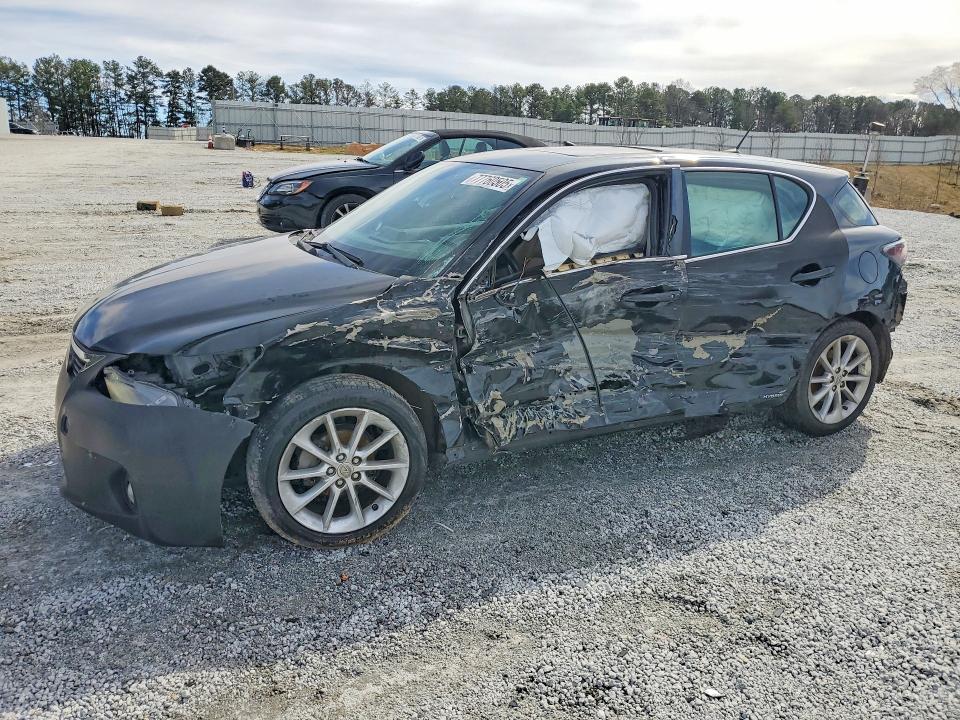 LEXUS CT 200H 2012 with VIN JTHKD5BH5C2117366 - Photo from auction