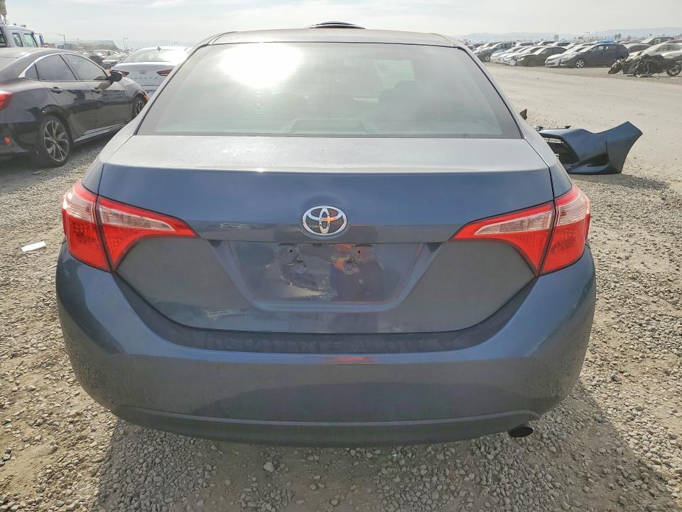 Photo 6 from auction – 2018 TOYOTA COROLLA with VIN 2T1BURHE6JC047154