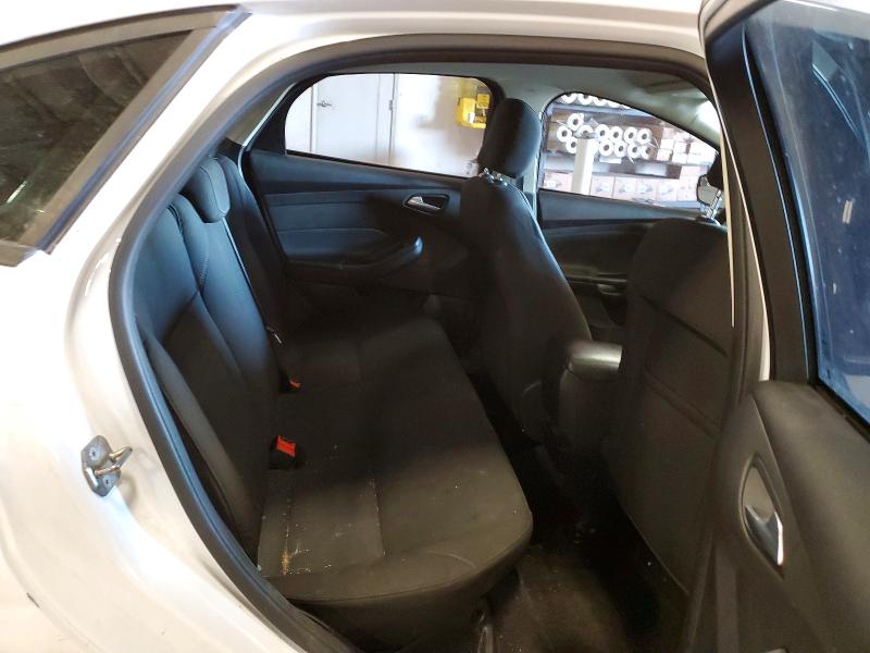 Photo 10 from auction – 2015 FORD FOCUS with VIN 1FADP3F22FL323244