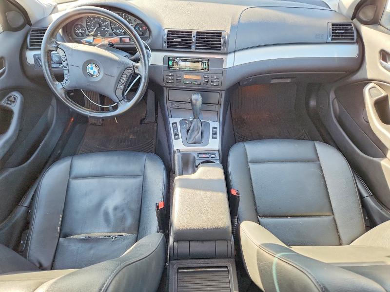 Photo 8 from auction – 2004 BMW 325 IS SUL with VIN WBAAZ334X4KP83491