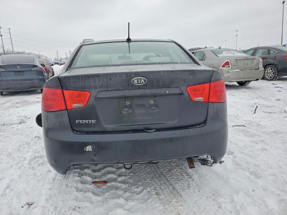 Photo 6 from auction – 2012 KIA FORTE LX with VIN KNAFT4A22C5626128