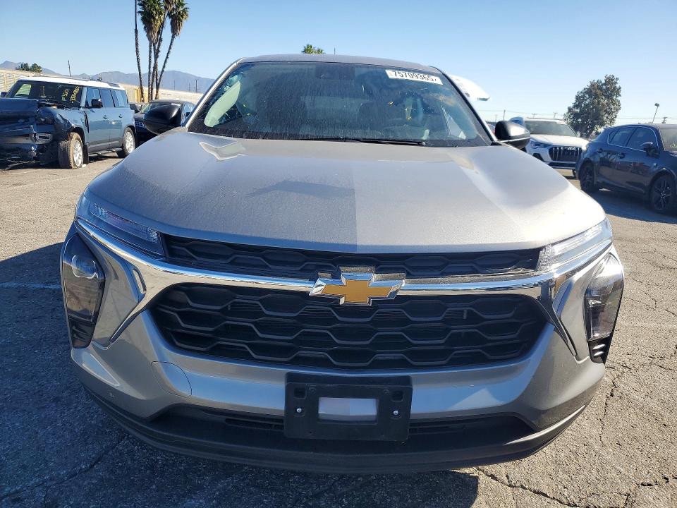 Photo 5 from auction – 2025 CHEVROLET TRAX LS with VIN KL77LFEP3SC165358