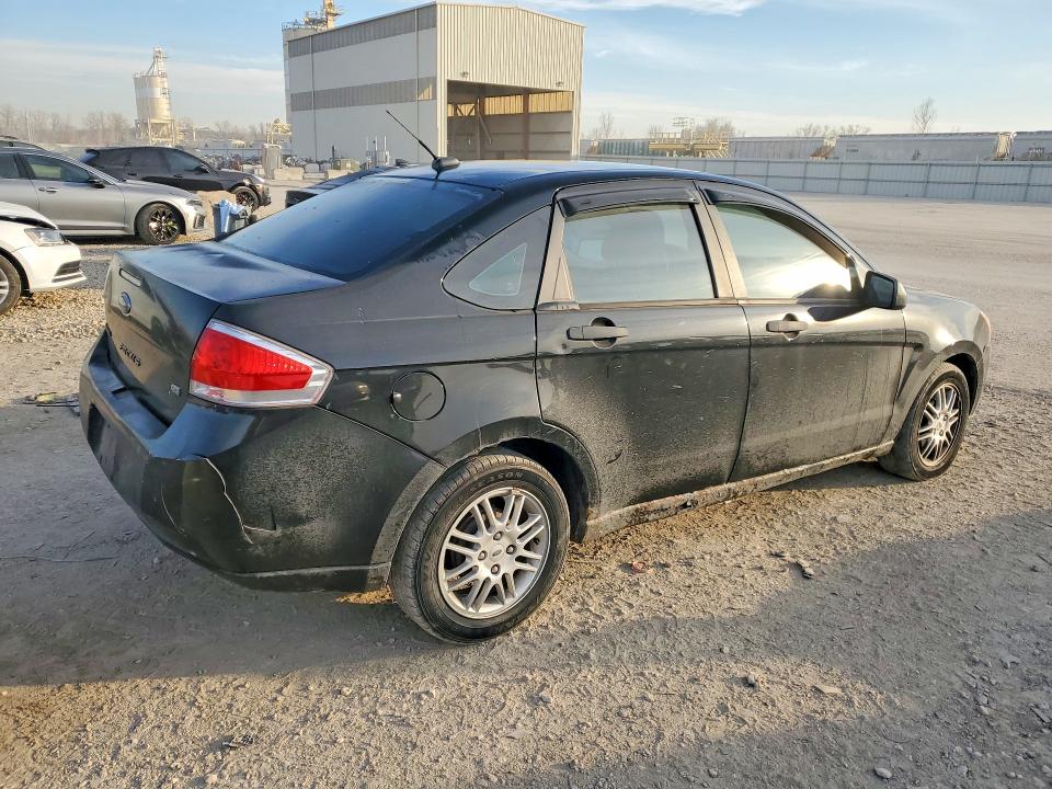 Photo 3 from auction – 2010 FORD FOCUS SE with VIN 1FAHP3FN9AW299060