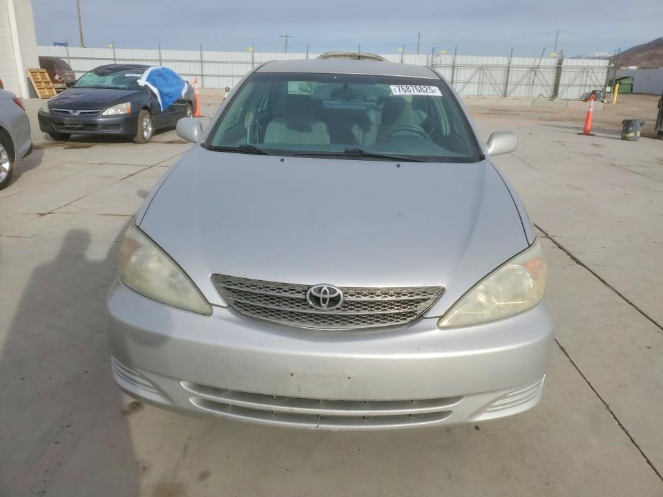 Photo 5 from auction – 2004 TOYOTA CAMRY with VIN 4T1BE32K94U934176