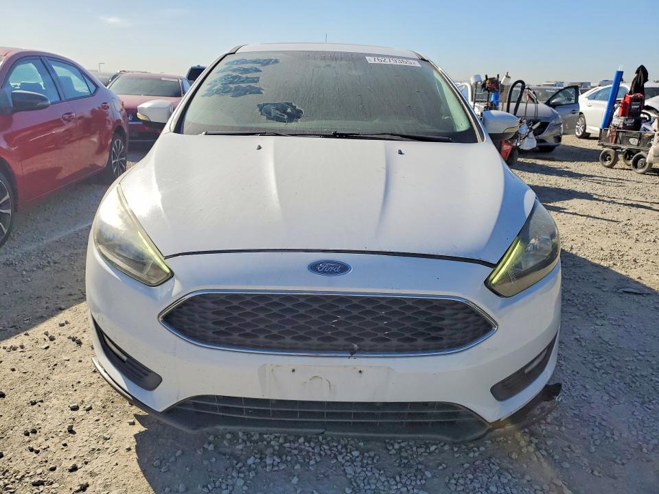 Photo 5 from auction – 2016 FORD FOCUS SE with VIN 1FADP3K20GL286055
