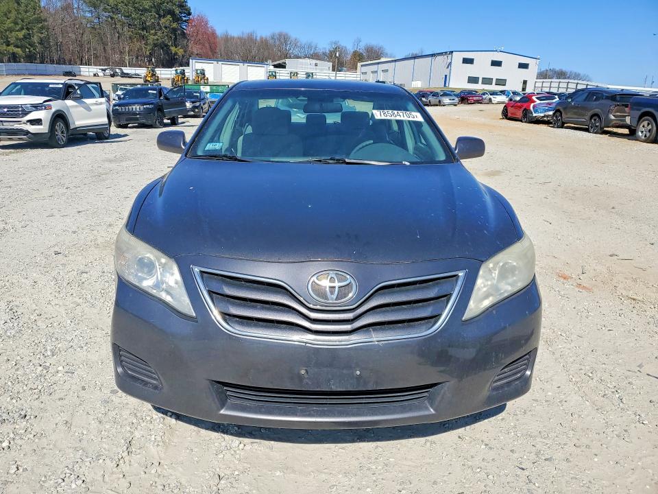 Photo 5 from auction – 2010 TOYOTA CAMRY with VIN 4T4BF3EK5AR039178
