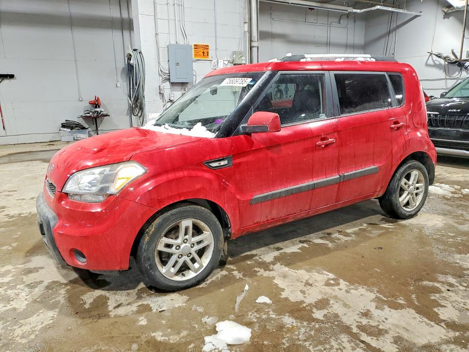 KIA SOUL + 2011 مع رقم تعريف المركبة KNDJT2A24B7211333 - صورة من المزاد