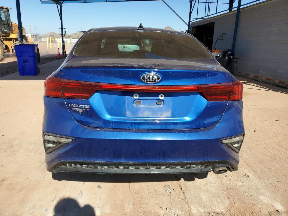 Photo 6 from auction – 2021 KIA FORTE with VIN 3KPF24AD2ME344259
