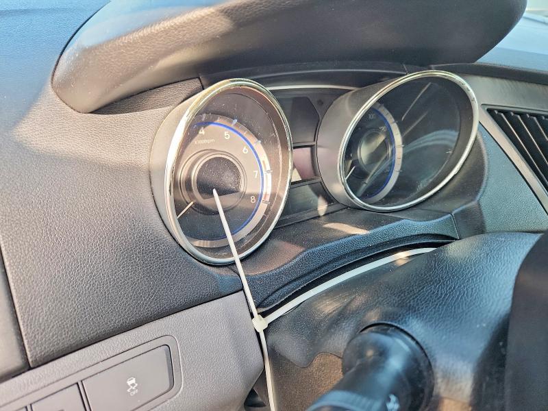 Photo 9 from auction – 2012 HYUNDAI SONATA with VIN 5NPEB4AC1CH485658