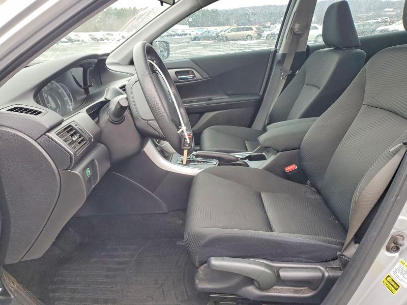Photo 7 from auction – 2015 HONDA ACCORD with VIN 1HGCR2F38FA012529