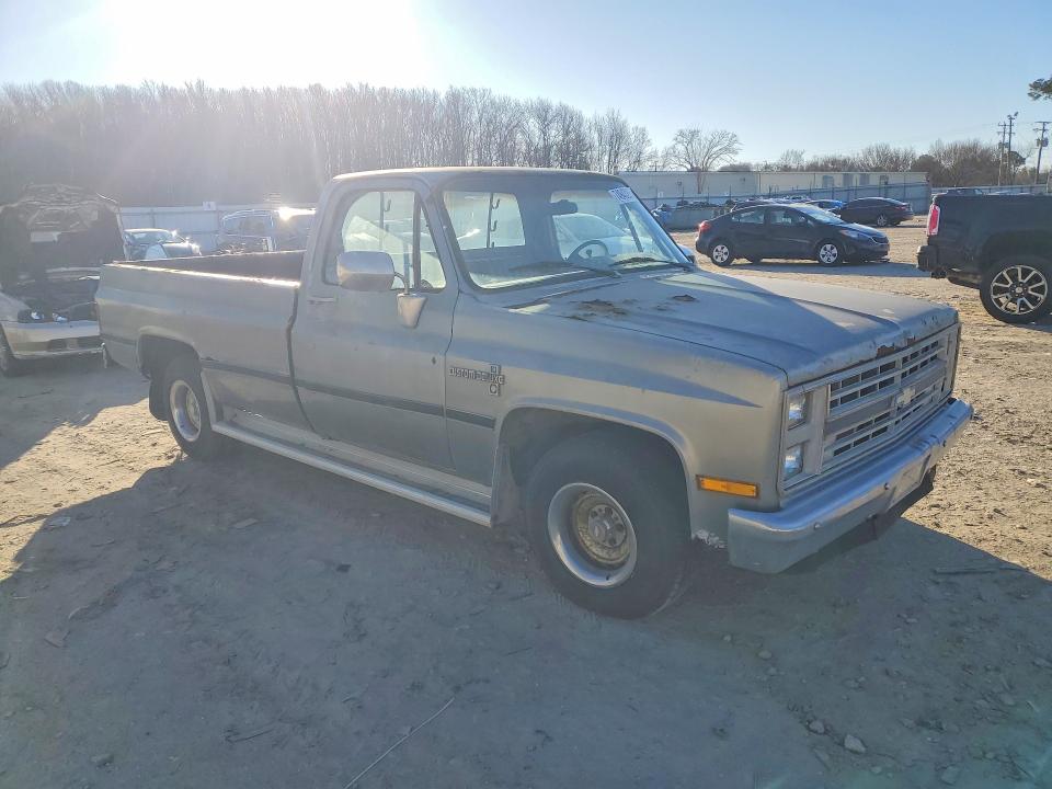 Photo 4 from auction – 1986 CHEVROLET C10 with VIN 1GCDC14H6GF428435