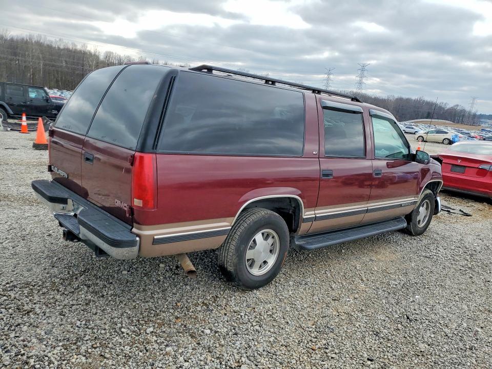 Photo 3 from auction – 1998 GMC SUBURBAN with VIN 1GKEC16R0WJ726781