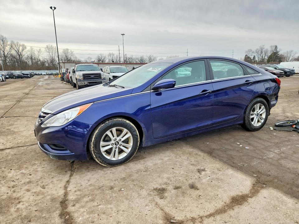 HYUNDAI SONATA 2011 with VIN 5NPEB4AC6BH105244 - Photo from auction
