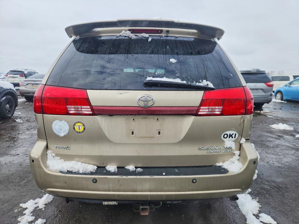 Photo 6 from auction – 2004 TOYOTA SIENNA XLE with VIN 5TDBA22CX4S024656