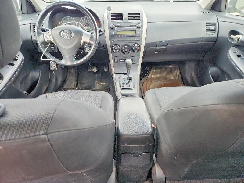 Zdjęcie 8 z aukcji – 2009 TOYOTA COROLLA z VIN 2T1BU40E49C123190