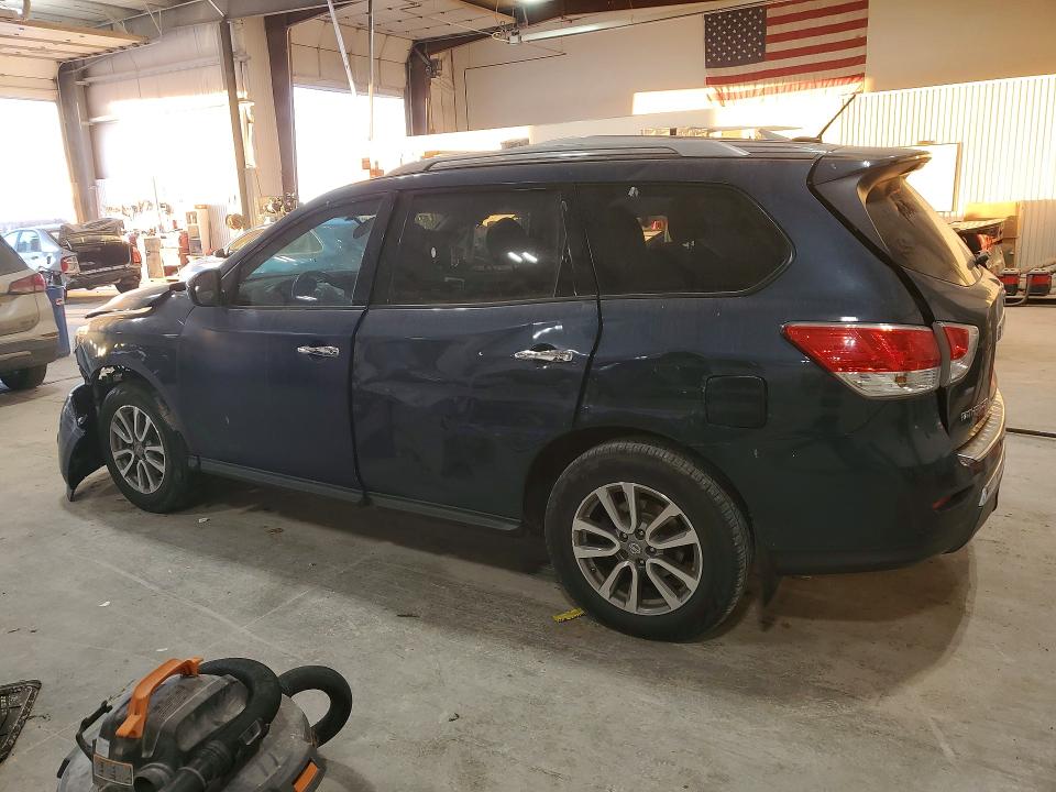 Photo 2 from auction – 2014 NISSAN PATHFINDER with VIN 5N1AR2MM5EC645795