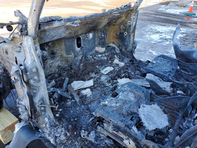 Photo 8 from auction – 2023 JEEP GLADIATOR with VIN 1C6HJTAG6PL545746