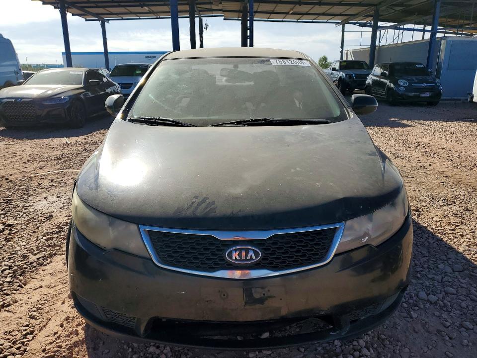 Фото 5 с аукциона – 2013 KIA FORTE с VIN KNAFU4A21D5740202