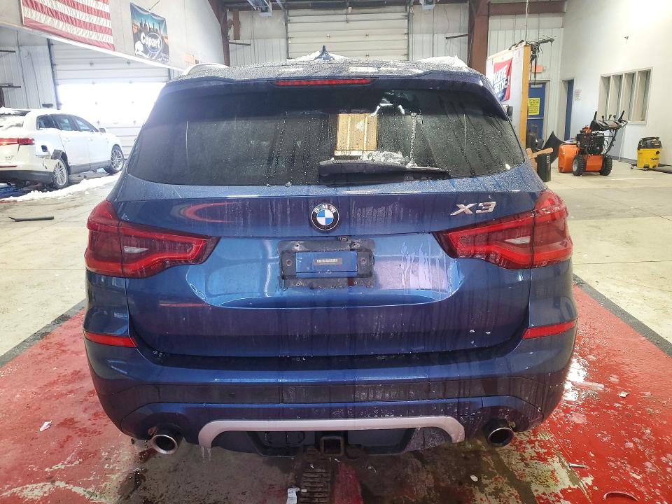 Photo 6 from auction – 2018 BMW X3 XDRIVE3 with VIN 5UXTR9C5XJLD63809
