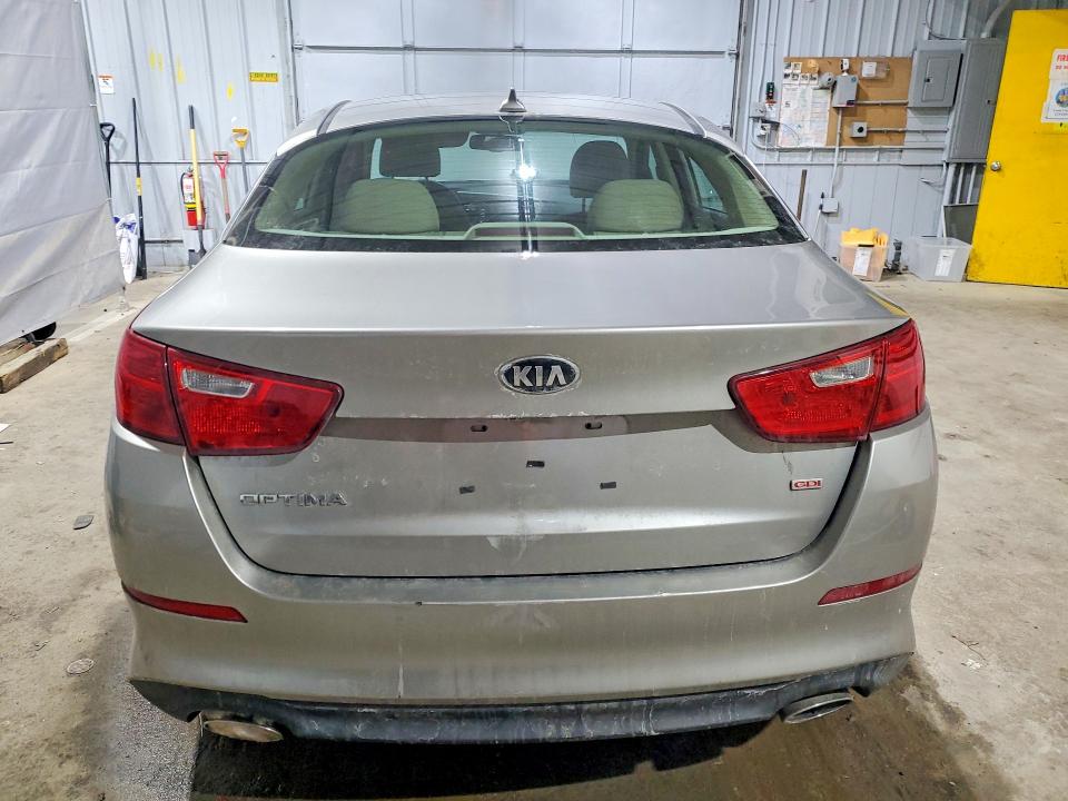 Photo 6 from auction – 2015 KIA OPTIMA with VIN KNAGM4A71F5571589