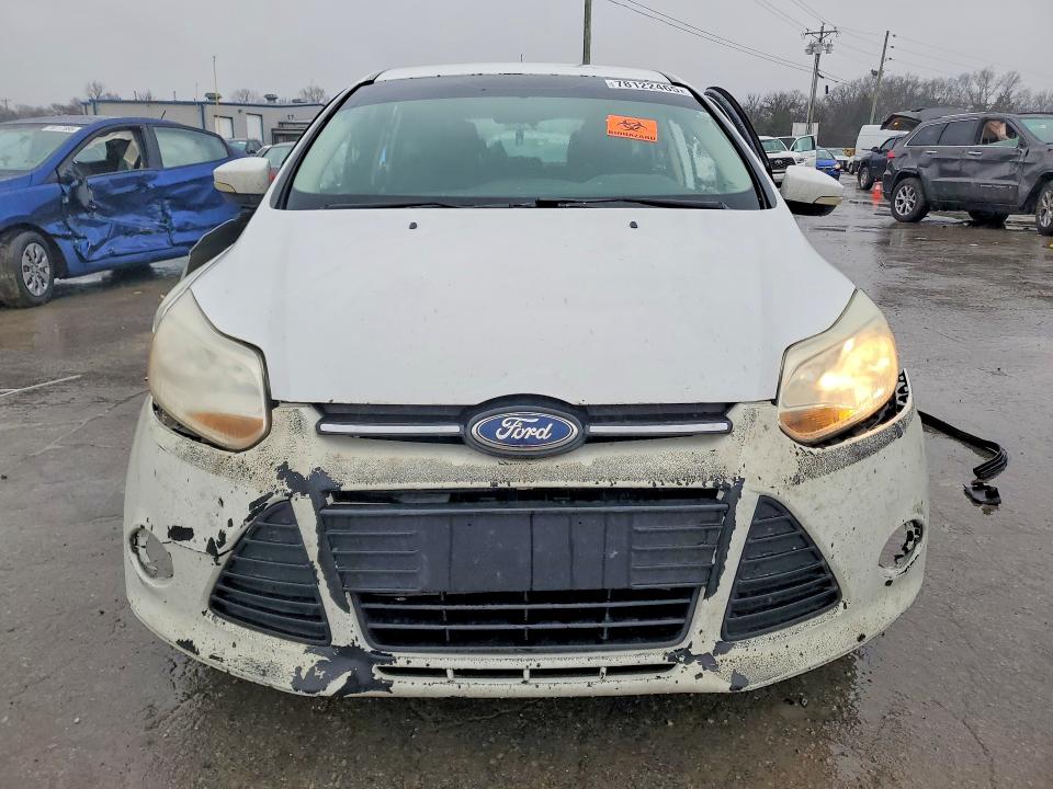 Photo 5 from auction – 2014 FORD FOCUS with VIN 1FADP3K2XEL343553