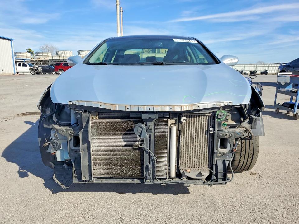 Photo 5 from auction – 2013 HYUNDAI SONATA SE with VIN 5NPEC4AB9DH739459