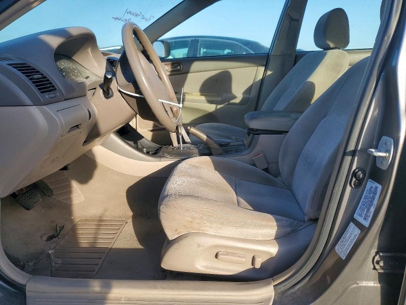 Photo 7 from auction – 2003 TOYOTA CAMRY LE with VIN 4T1BF32K03U554364