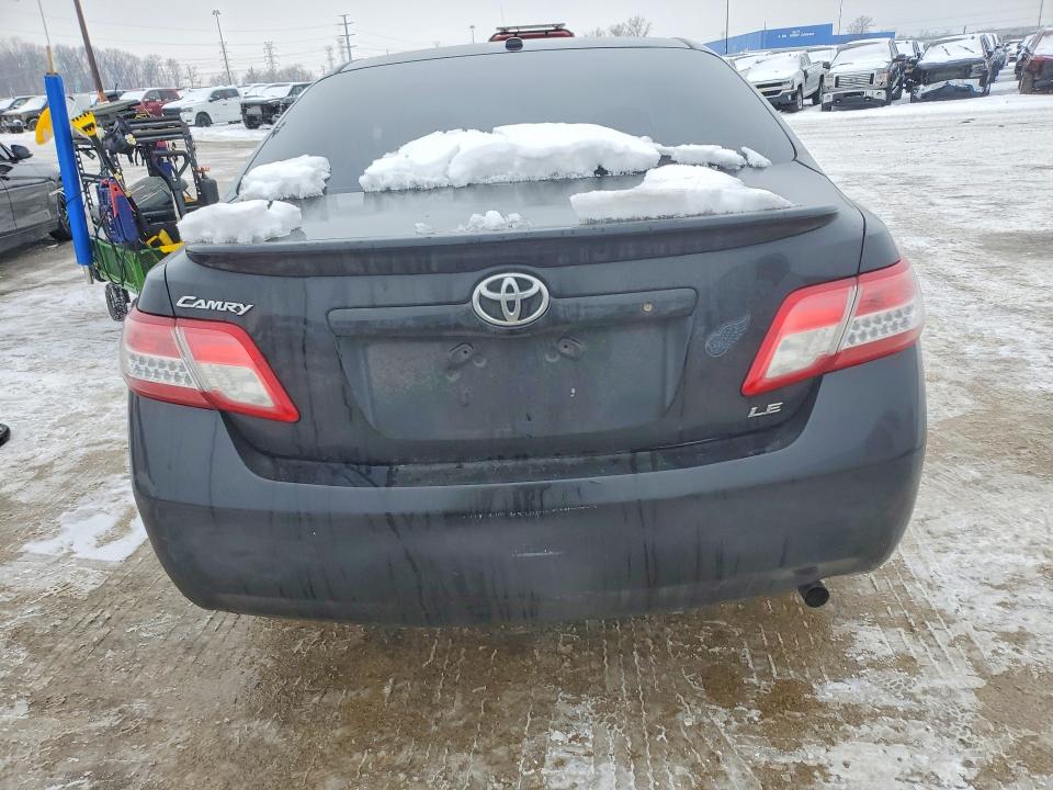 Photo 6 from auction – 2010 TOYOTA CAMRY BASE with VIN 4T4BF3EK8AR075558
