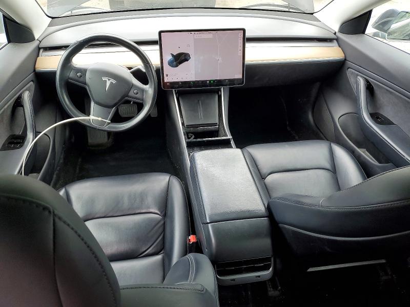 Photo 8 from auction – 2018 TESLA MODEL 3 with VIN 5YJ3E1EA1JF070261
