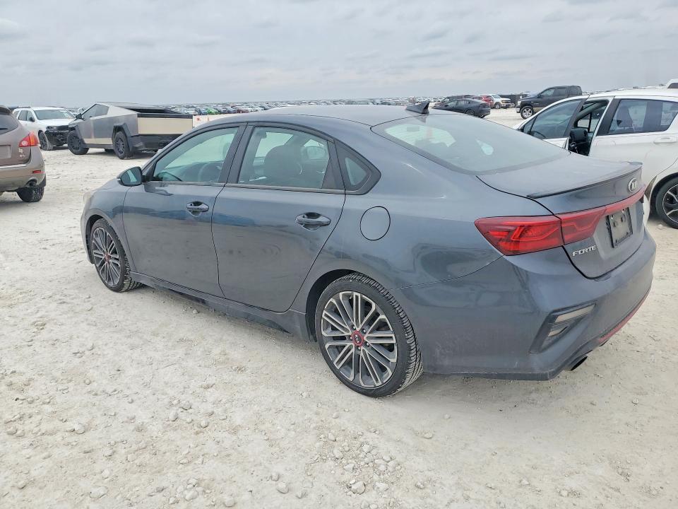 Photo 2 from auction – 2020 KIA FORTE with VIN 3KPF44AC5LE196530