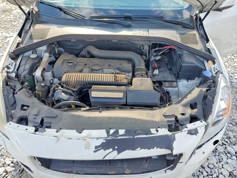 Photo 11 from auction – 2013 VOLVO S60 with VIN YV1612FS4D2179725